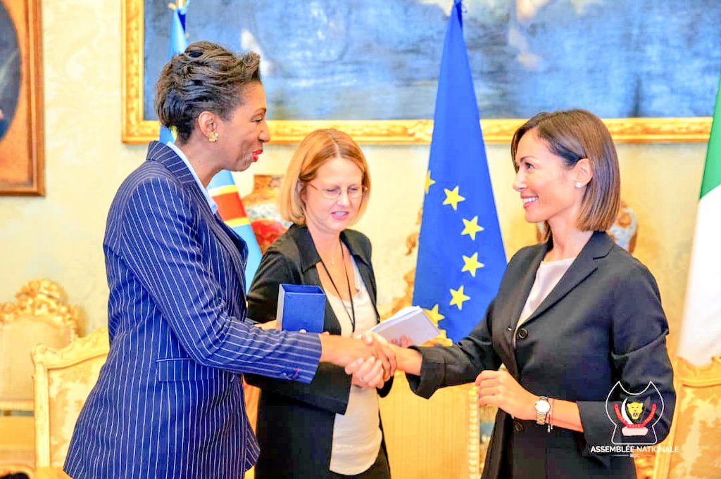 JeanineMabunda's tweet photo. Je me suis entretenue avec la Vice-Présidente de la Chambre Italienne des députés, l'Hon. #Mara_Carfagna ce 04/10. Au menu de nos échanges les relations parlementaires entre la #RDC et l'#Italie, ainsi que d'autres questions de développement pour l'intérêt de nos deux États. https://t.co/k5ZJM4MofF