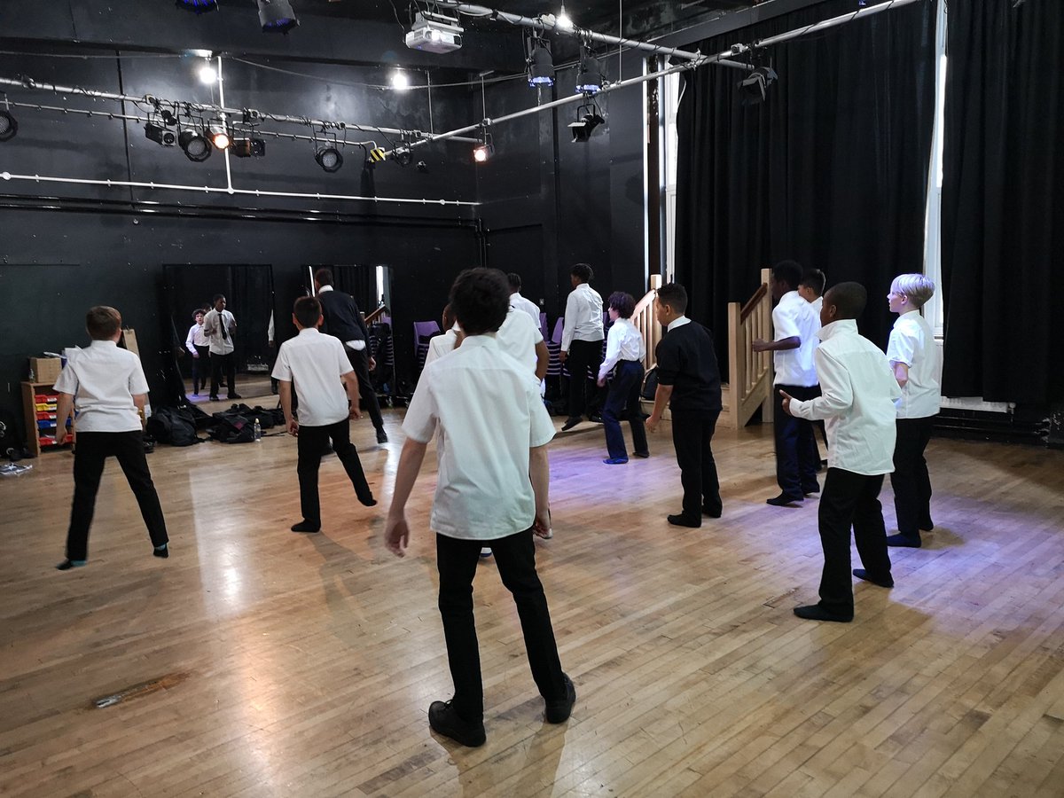 Students in Street Dance club are learning some complex choreography expertly created by Dillon in year 11. #streetdance #enrichment #studentleadership