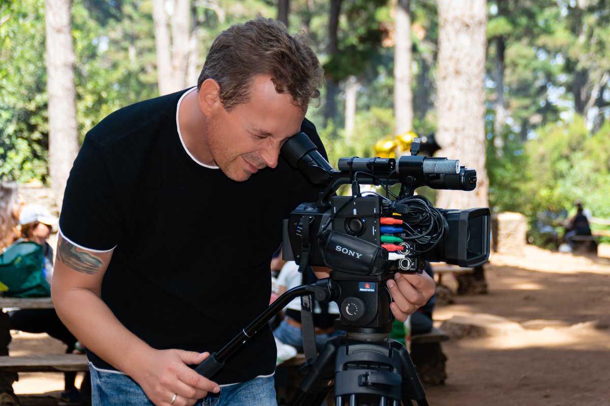 EFiP_Tom's tweet photo. In addiction to #photography, the production of #videos is also part of the task areas of #creagrafico.
Here at the shooting of the new #music videoclip by @LunaKellerM. Coming soon on https://t.co/XD95LWmiZ2.
Photos, videos and graphic design by https://t.co/duxxdgYA35
#Tenerife https://t.co/VatwcXkzcB