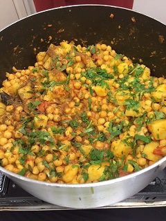 ParadiseWrks's tweet image. Just over a week to go to our Open Studios and preview of #Millenialism @will_marshall12 We’re delighted that @chiitchaatmcr will be nourishing our visitors with authentic Indian street food for our Saturday eve @McrContemporary after show party and previews!