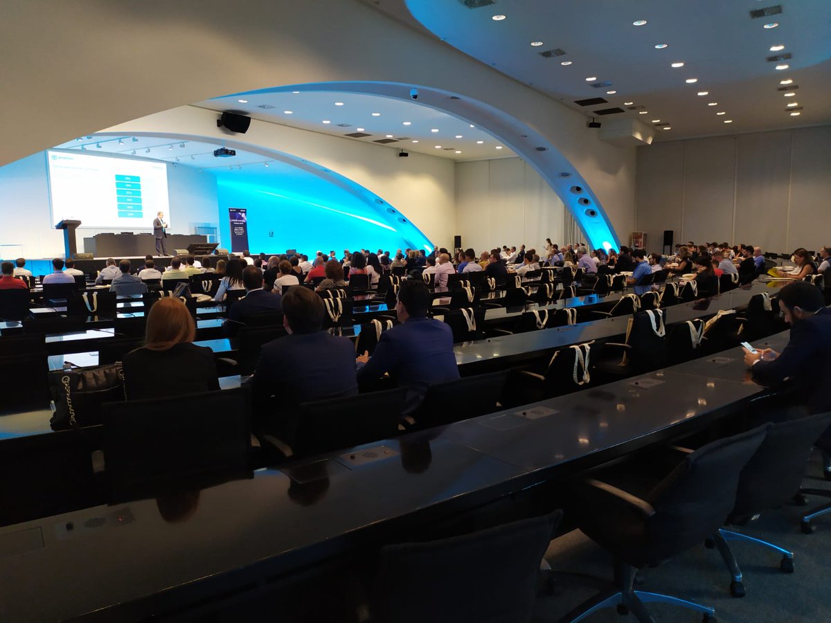 BoreaDental's tweet photo. [ I Forum Digital Proclinic ] 
Expertos de prestigio nacional e internacional como el Dr. David Peñarrocha o August Bruguera hablan acerca de las últimas tendencias digitales y novedades en soluciones digitales de CAD CAM, radiología digital, equipamiento y mucho más.
#rayplicker https://t.co/opvUuliztP