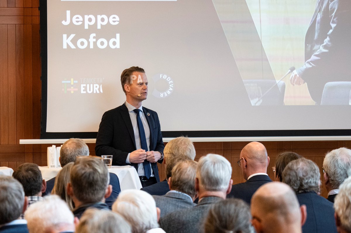 spisekammeret's tweet image. I fødevareklyngen ser vi på brexit med stor alvor, og vi skal selvfølgelig være så velforberedte som muligt. Det taler vi i dag om til brexit-konference med besøg af @JeppeKofod #dkpol #eupol