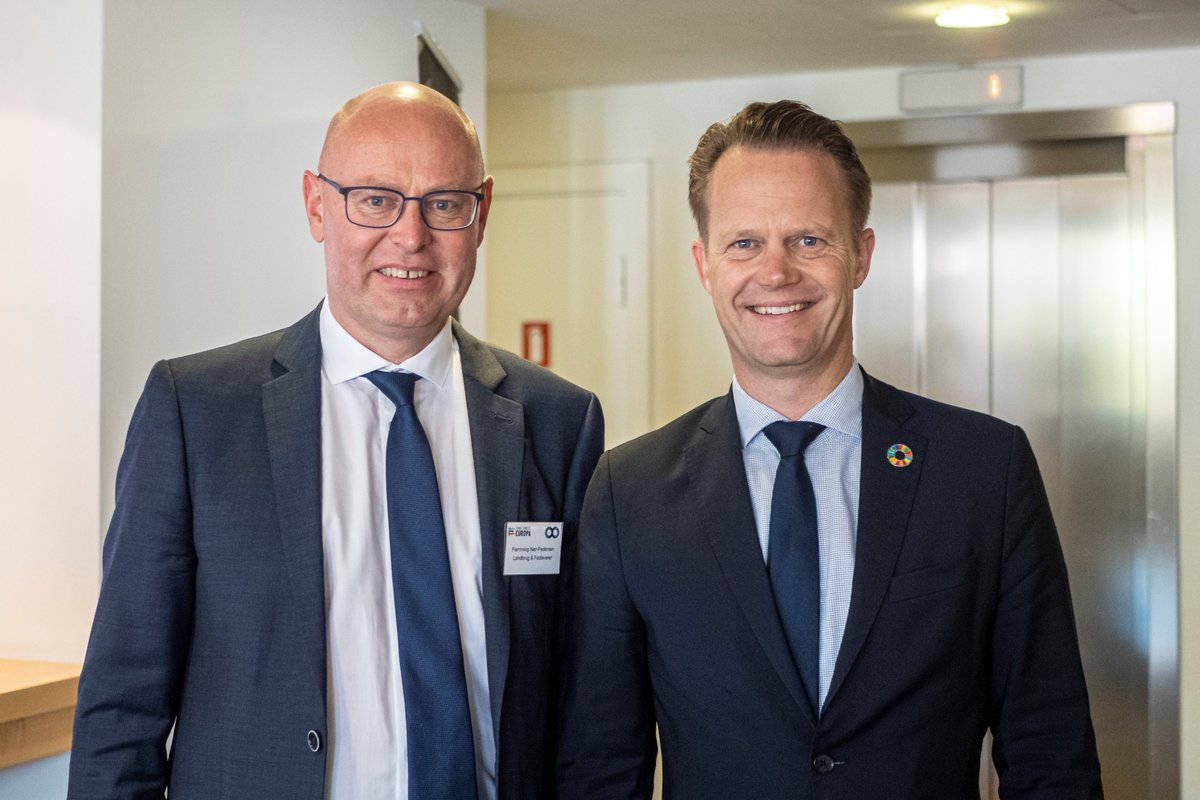 spisekammeret's tweet image. I fødevareklyngen ser vi på brexit med stor alvor, og vi skal selvfølgelig være så velforberedte som muligt. Det taler vi i dag om til brexit-konference med besøg af @JeppeKofod #dkpol #eupol