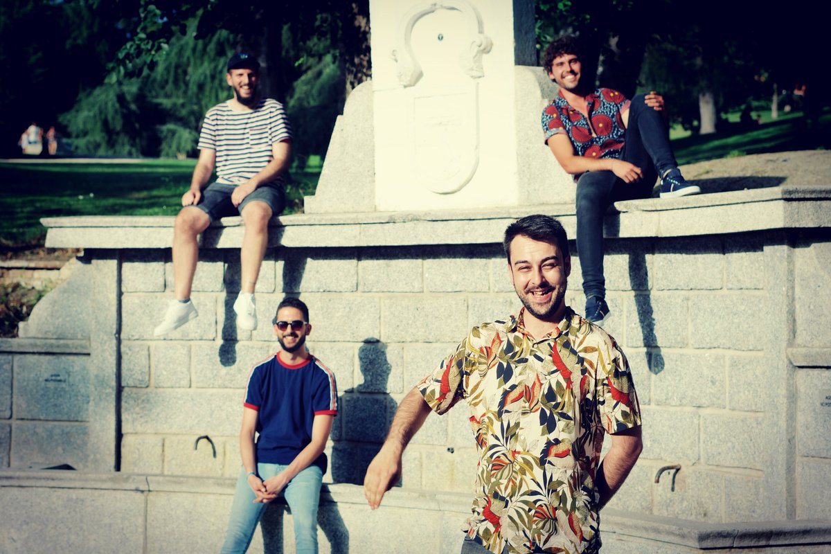 🔥MAÑANA SÁBADO. SALA ALIVE!

- Mañana estaremos disfrutando de la noche madrileña en la <a href="/AliveMusicBar/">Alive Music!</a> (m/Sol-Ópera) junto a los amigos de <a href="/los_flamingos_/">Los Flamingos</a>.
Empezamos a las 21:00. ¡Estarse puntuales!

🎫 ENTRADAS EN:
wegow.com/es-es/conciert…