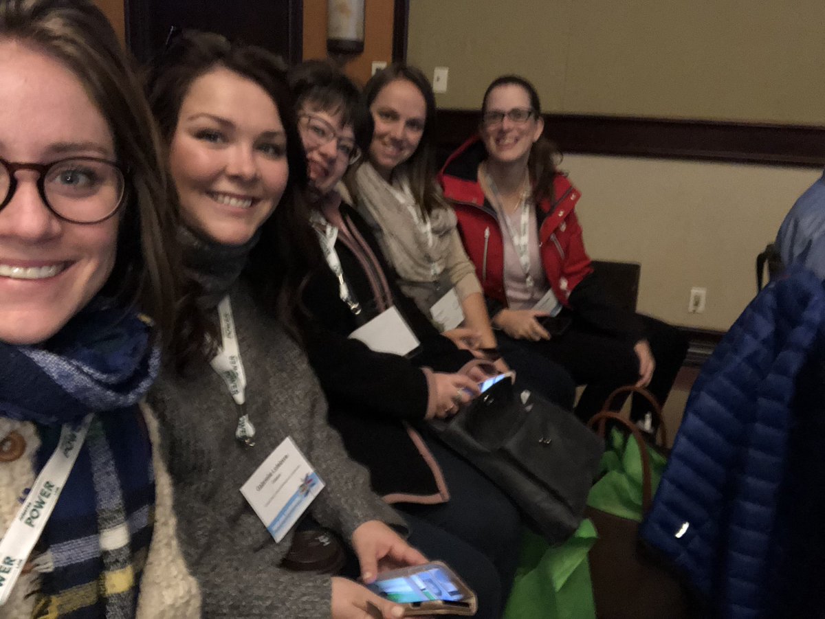 L’équipe de <a href="/smbmerrickville/">SMB</a> arrive à Ottawa avec esprit ouvert pour le #congresacelf <a href="/GabrielleLefe/">Gabrielle Lefebvre</a> @JulieTerpstra <a href="/Isaarcenciel/">Isabelle Paquette</a> <a href="/MmeMaryseB/">Maryse Baribeau</a> <a href="/LisaSamrai/">Lisa Samrai</a>