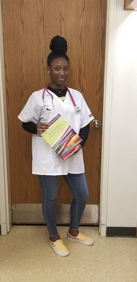 HStovall_CTE's tweet photo. This is what happens when IMPACT occurs..Montunrayo Adeyemi (RC 2019 Grad) - 2019 CNA cohort calls me to say "Thank You". She has been hired @ South Sub. Hosp. as a CNA &amp; pursuing nursing degree @stephenb1911 @DrJohnnieThomas @ToddWhitaker51 @ScottyRocksIt 
#RichinStudentSuccess https://t.co/TvhaVvHerZ