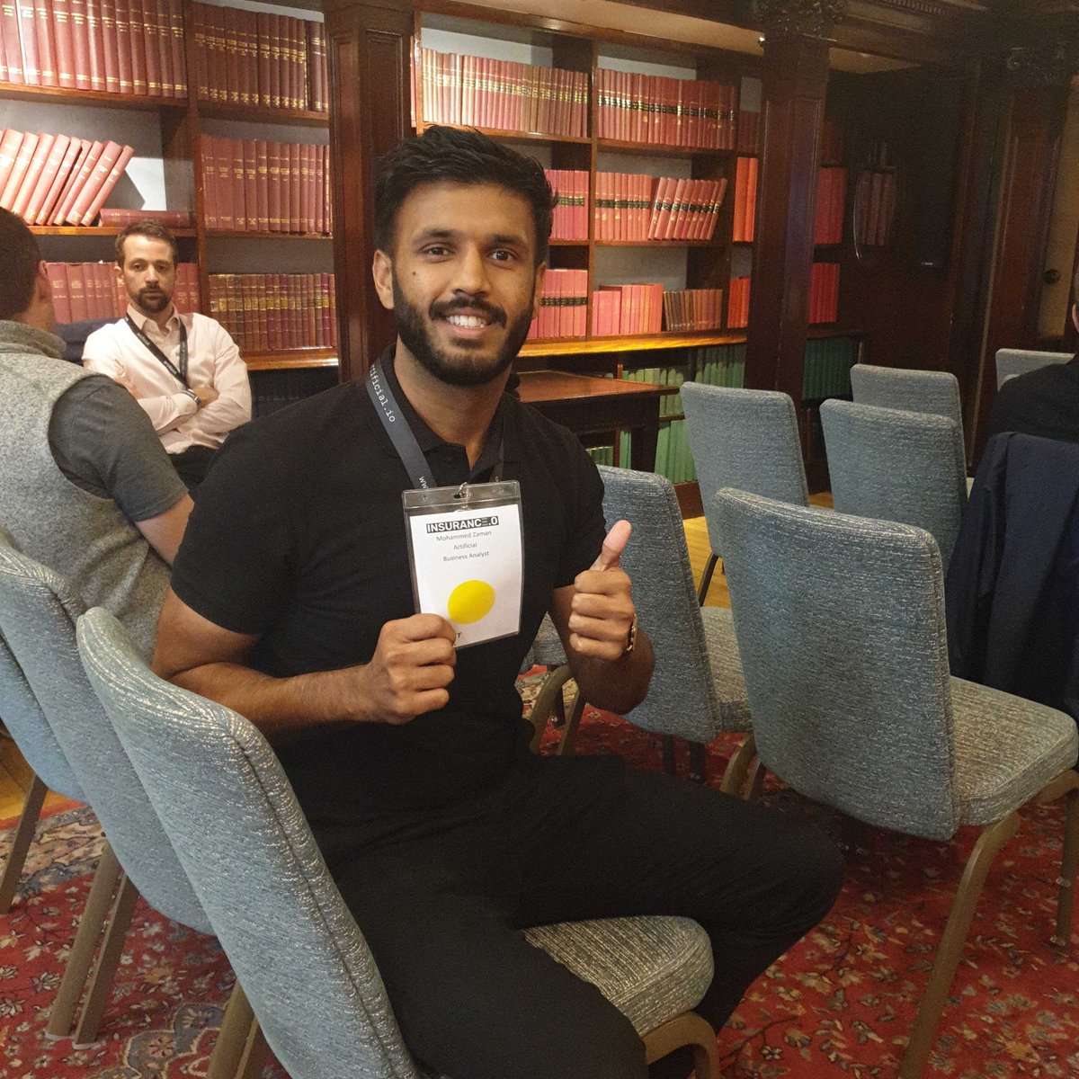artificiallabs's tweet photo. Here's Moe Zaman at Insurance 3.0 yesterday, revved up for his Pitch Parlour... @Market_Minds #insurance3point0 #pitch https://t.co/KM2DYhOQlt