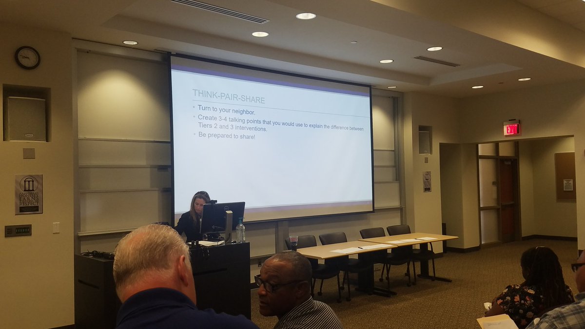 CoachEMcElroy's tweet photo. @GriffinSpalding @GSCSMTSS Dr. Tessie Rose Bailey presents Multi-Tiered System of Supports (MTSS): Supplemental Interventions at Tier 2 and Tier 3! #GSCSMTSS #gscspl #GSCSStepRightUp https://t.co/ma7F8iUxem