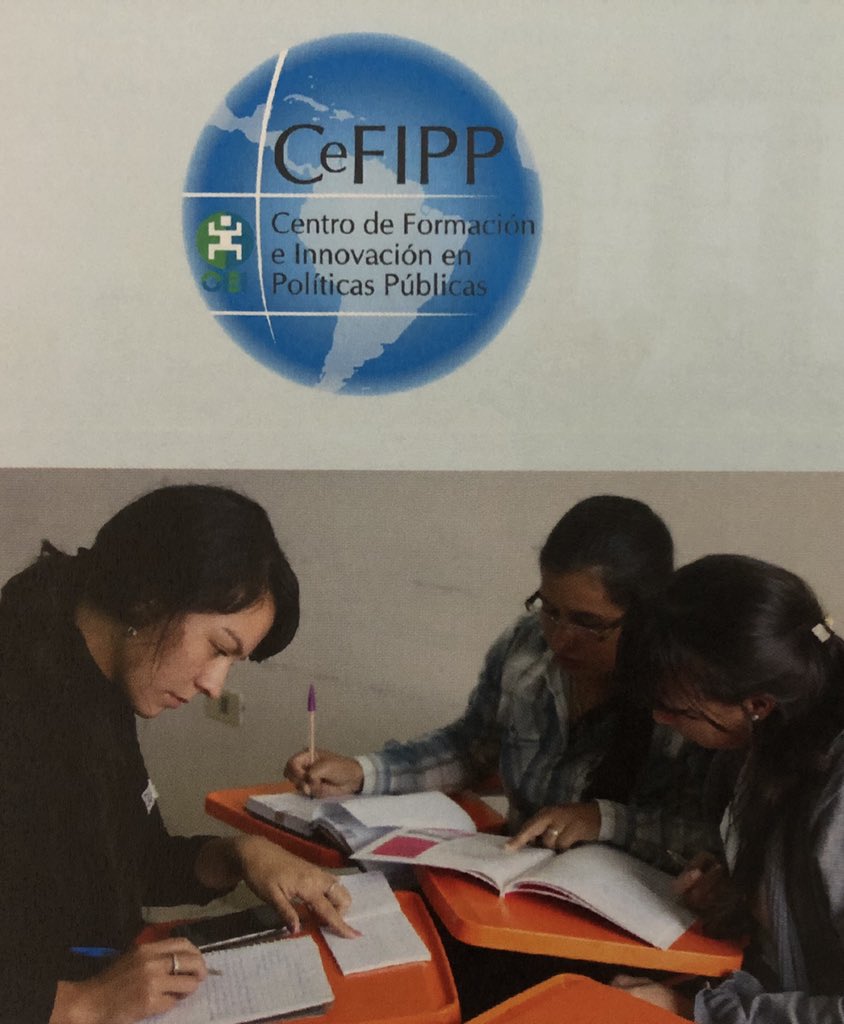 OEIParaguay's tweet photo. Hoy 🔝Presentamos el trabajo del Centro de Formación e Innovación de Políticas Publicas (#CeFIPP) de la @OEIParaguay en la conferencia de Rectores del VII Foro Regional de Responsabilidad Social Territorial. https://t.co/yUIqCGqyWf