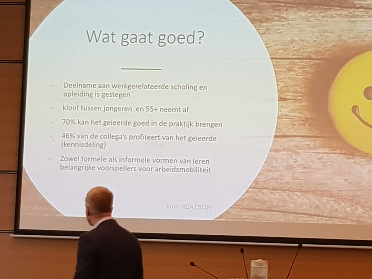 KSleeking's tweet photo. #OenOconferentie, leercultuur met  #MennoVos https://t.co/zopGsy0Dnr