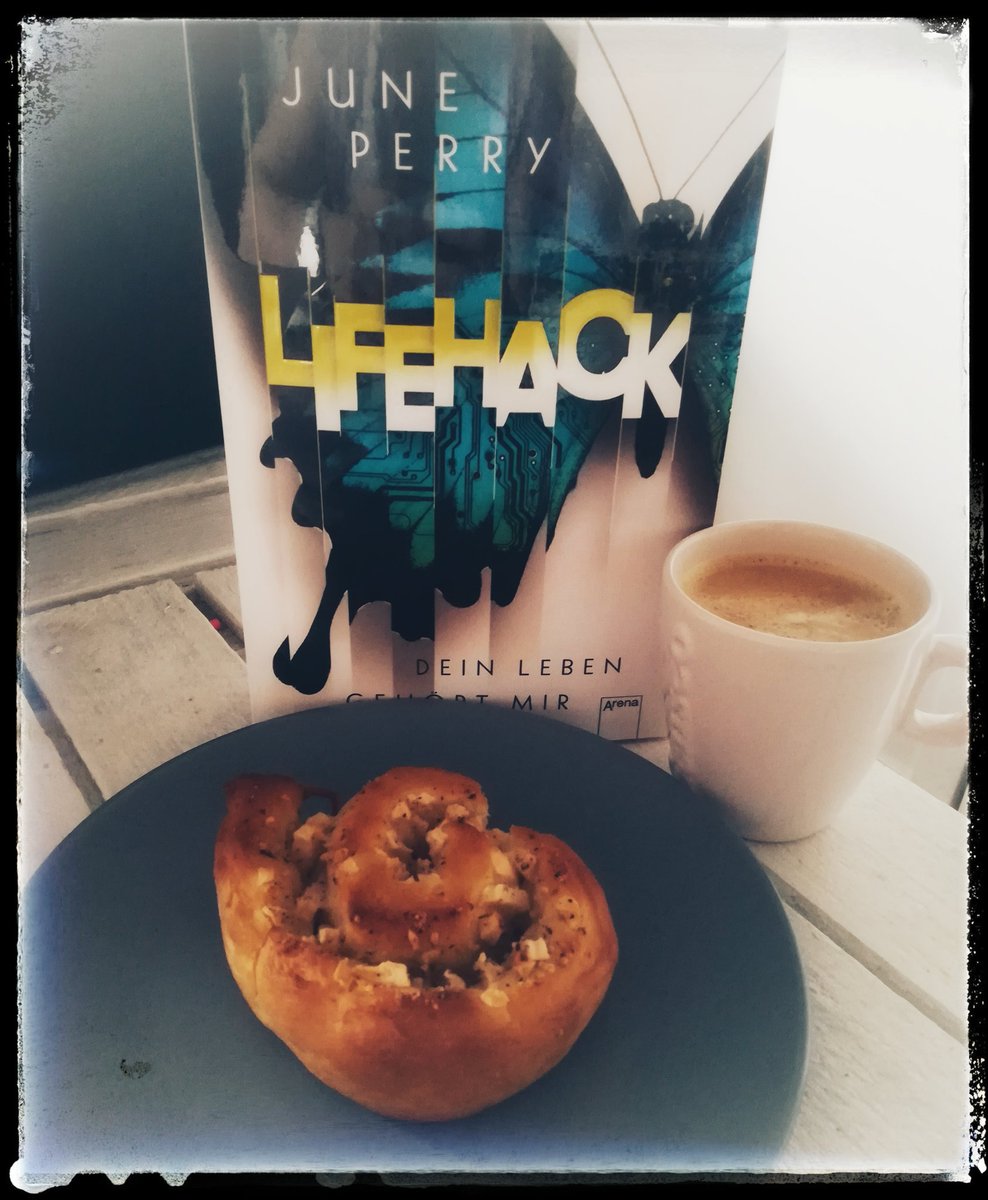 nichtohnebuch's tweet photo. Ich starte mit #LifeHack von #JunePerry ich bin gespannt, was mich erwartet #Arena https://t.co/C0pdn1UvIA