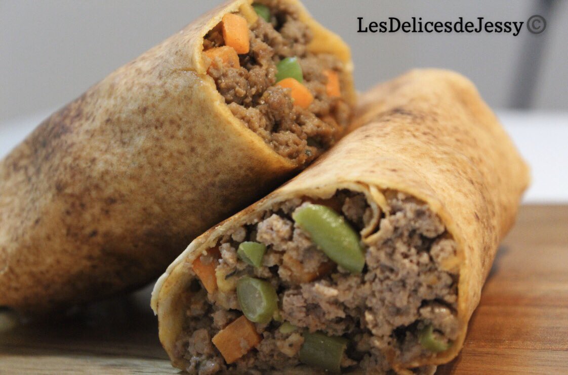 Delices2Jessyyy's tweet photo. Retrouvez sur notre site web, dans la section Blog - Back to school, nos propositions de recettes à petit coût !
https://t.co/Id3aGSe5i8
Recette : Chawarma au bœuf haché
#FoodLover #FoodBlogger #FoodPorn #FoodAddict #CuisinerAPetitPrix #RepasEtudiant #RepasRapide #Etudiant
#3 https://t.co/SOuCOb8Akt