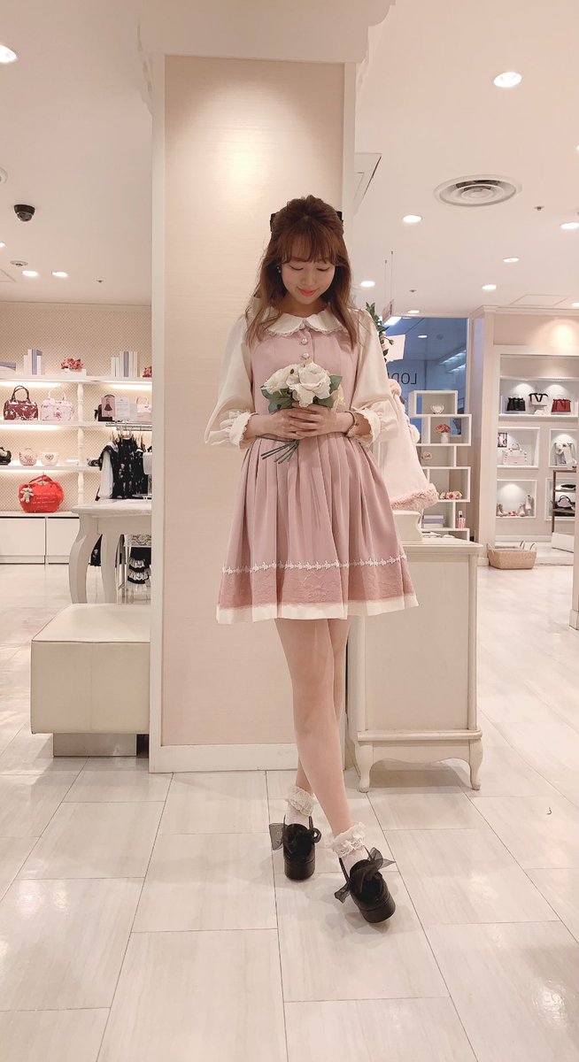 mille fille closet／フェアリーケープバイカラーワンピース 💓🐭mille fille closet🐭💓 10月5日より店頭販売致します