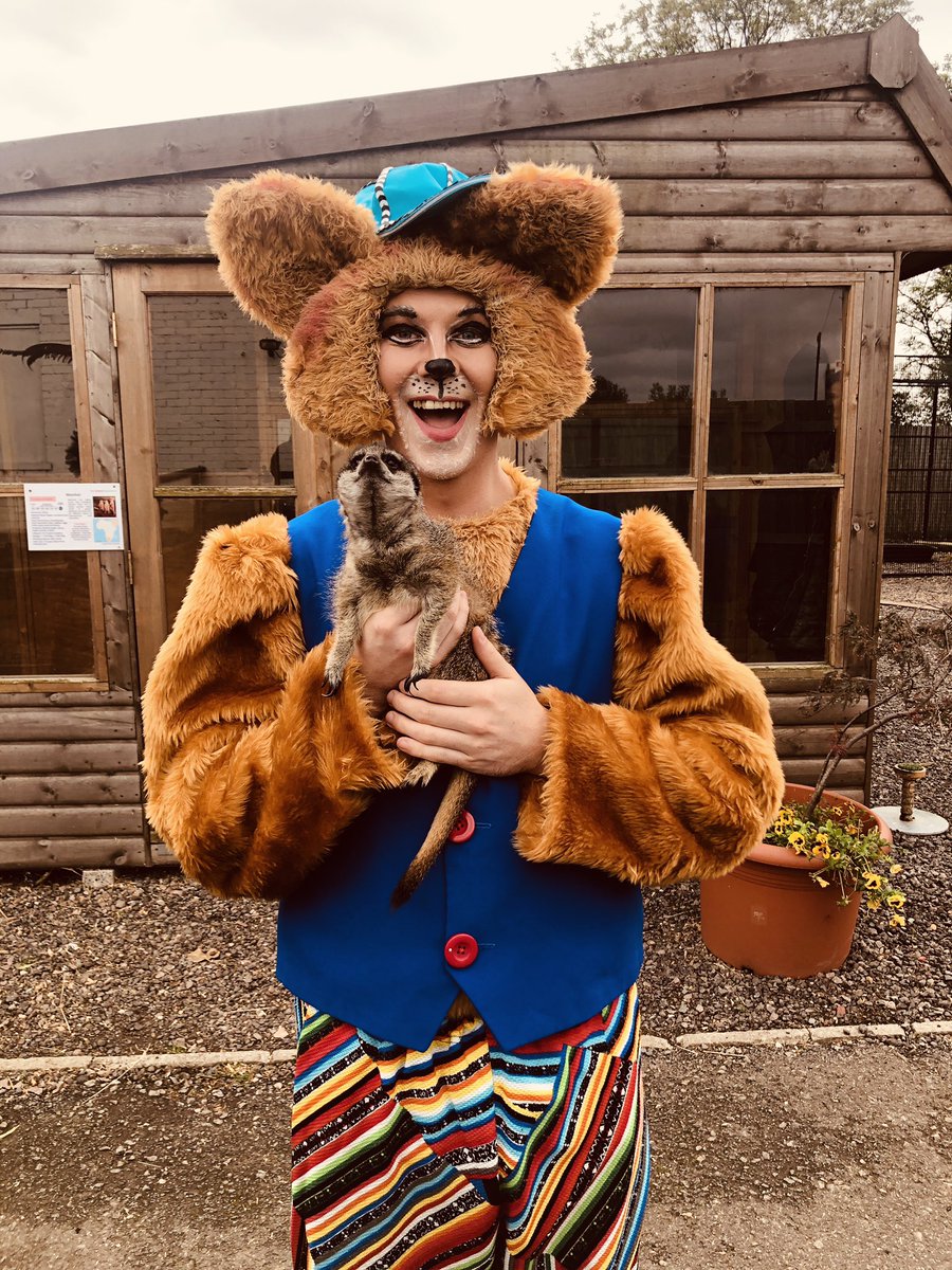 Ely Pantomime tweet media