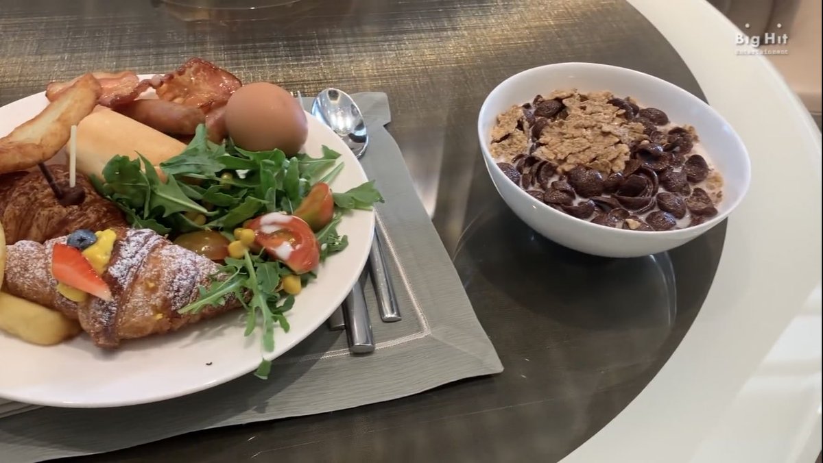 At breakfast, Joon makes sure to get ALL THE FOOD GROUPS in.