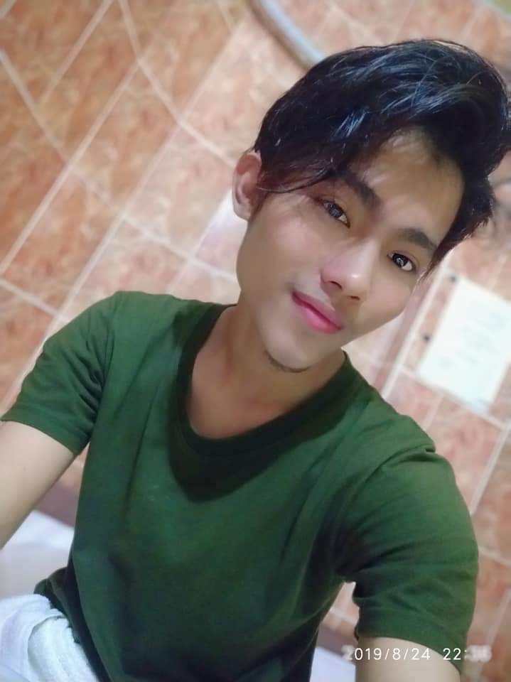 HanMinT03849333's tweet photo. လာအတူအိပ္မယ္ https://t.co/dJZ26DvwYJ