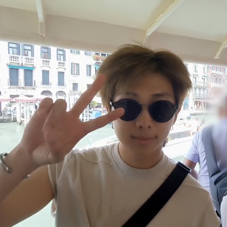 Joon & Co. take a ferry instead of a gondola because Joon knows how much those gondolas cost and was like, “Yeah, nah.”