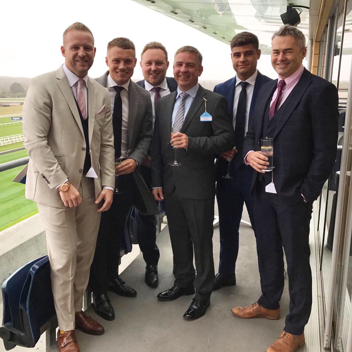 ukgoelectrical's tweet photo. Ged & Guy representing @ukgoelectrical at
@Ascot today ๐
-
#goelectrical #electricalwholesale #electricalwholesaler #electricalcontractors #electricalengineering #electrician #electricalengineering #electricalwork #ascotraces #royalascot #races https://t.co/vHiQd5kYKA