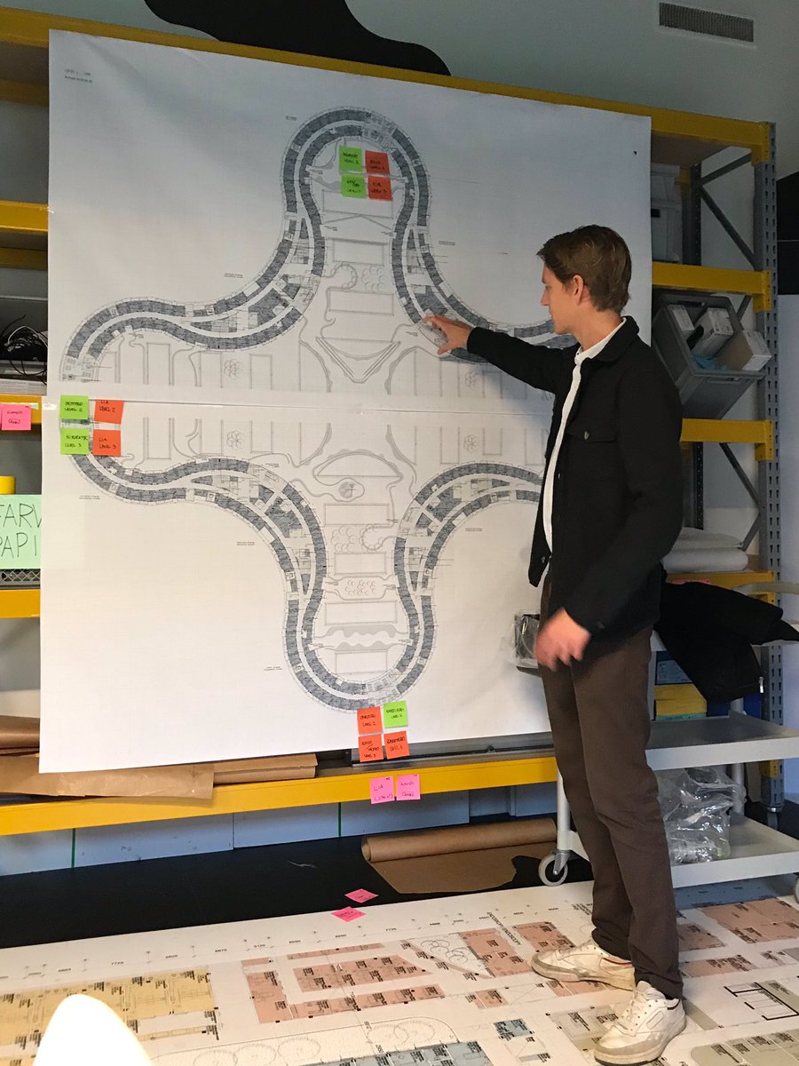 Hvordan bygger man fremtidens hospitaler i Europa? Vores digibyggekollega <a href="/oliversellner/">test</a> tog i dag imod arkitekter og økonomer fra hospital real estate management-linjen på <a href="/Uni_Stuttgart/">Uni Stuttgart</a> #dksund #dkbyg <a href="/RegionH/">Region Hovedstaden</a>