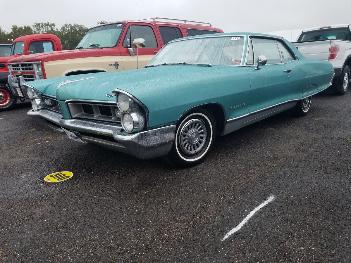 DeanVacX's tweet photo. '65 #GrandPrix 389 #survivor at #FallCarlisle https://t.co/nGPF1XgNNw