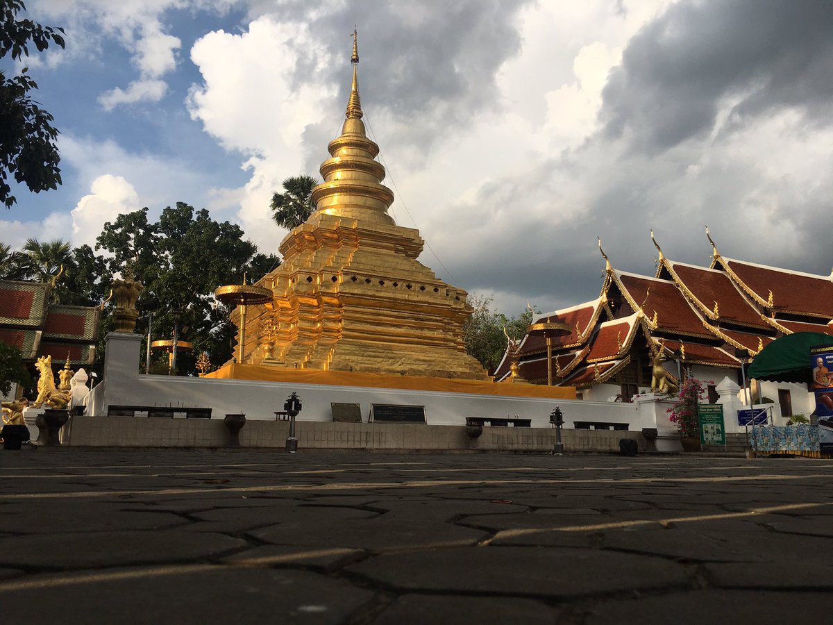 SuchadaCm's tweet image. บางมุม