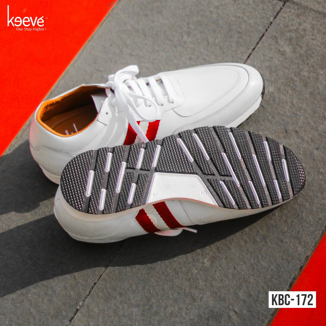 Keeveid's tweet photo. Keuntungan Sneaker Putih:
•
Sneaker putih adalah pilihan yang pas untuk tampilan monokrom,karena akan memberi "cahaya" dari nuansa gelap pada gaya monokrom.
•
Selain itu, sneakers putih cocok dipadu padankan dengan berbagai warna celana.
•
#Keeve #Sneakerputih https://t.co/blIgAh0jaY