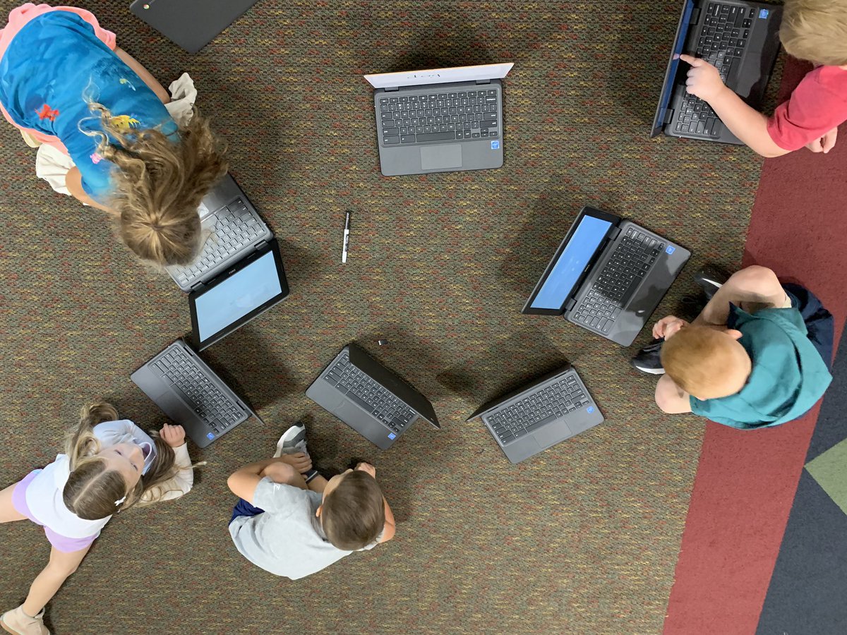 Had so much fun this week seeing these K/1 <a href="/EdgewoodPrimary/">Edgewood Primary</a> Ponies logging in to their new #chromebooks for the first time!  Just the beginning to many adventures in #digitalliteracy to come! <a href="/babel0327/">Brandy Abel</a> <a href="/mistyjacobs22/">Misty Jacobs</a> <a href="/MrsOwenStars/">Lindsey Owen</a> #EdgewoodProud