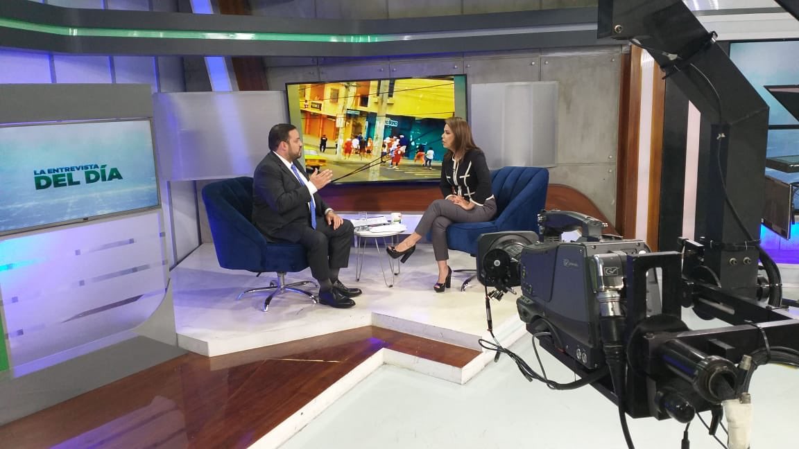 abgmadero's tweet photo. #DecididosACrecer | Hoy, dialogué con Luisa Delgadillo en @RTS_LaNoticia, sobre las reformas laborales propuestas por el Gobierno Nacional, que buscan reactivar la economía del país en favor de los ecuatorianos. https://t.co/oJvwKoJjKG