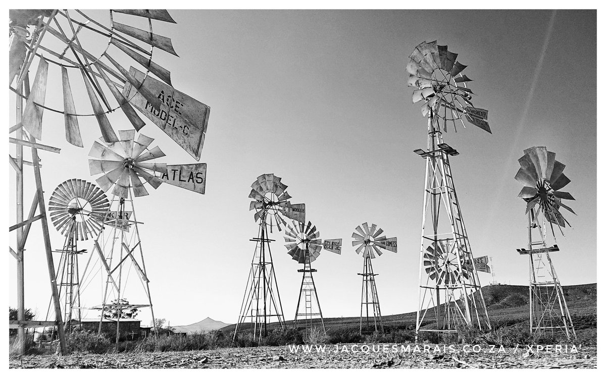 JacqMaraisPhoto's tweet photo. The humble #windpomp - invented by thirsty Persians - has been pomping for 1500 years. Go find your #Climax at #Loeriesfontein #FredTurner Museum in @NorthernCapeSA 😏 All photos on @SonyXperiaZA #Xperia10Plus // @visitNWC @ParkscapeSA @TribalTourist #sonyxperiaza #hellosonyza https://t.co/hZlsBlUjGA