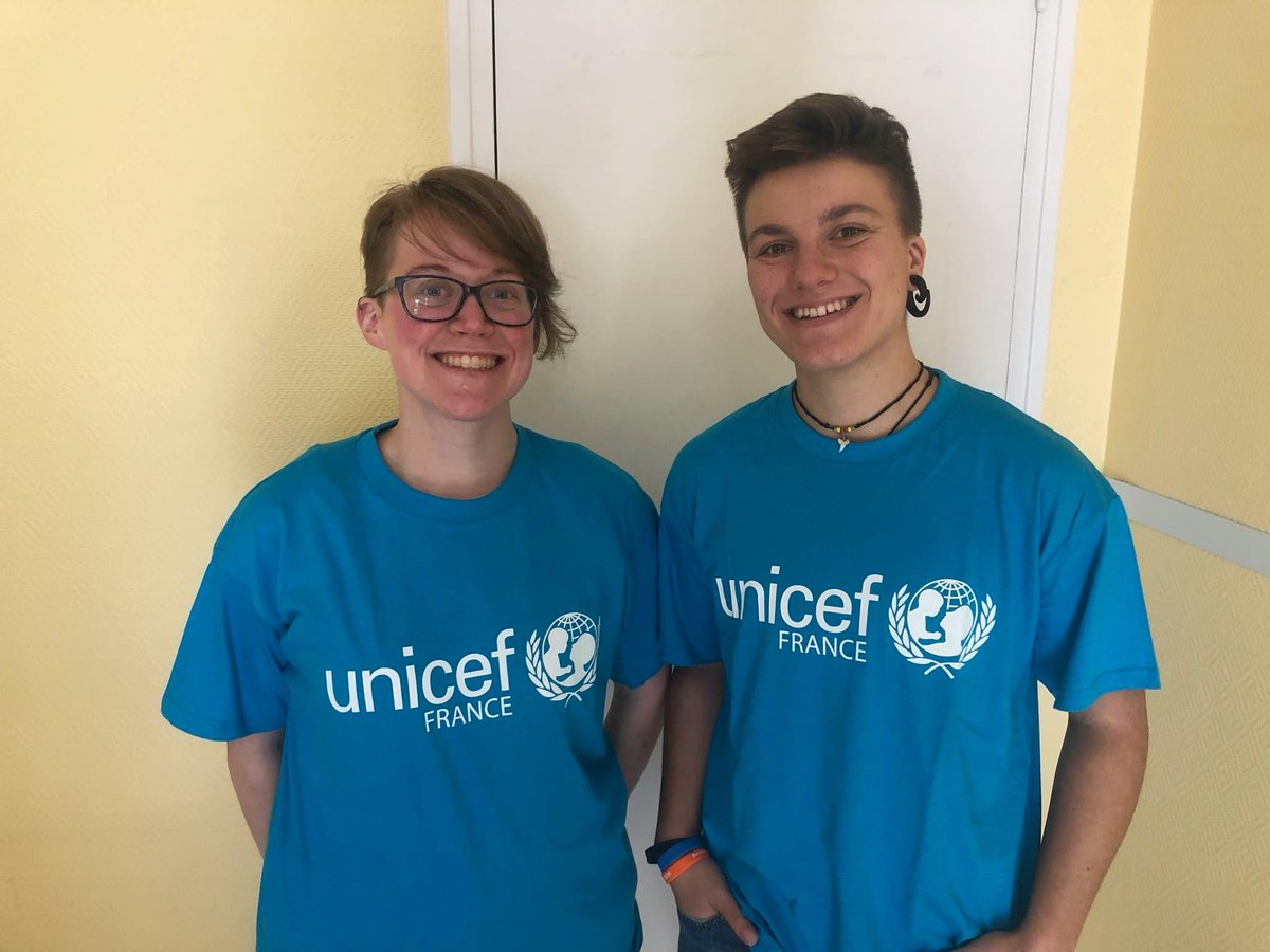 Bonjour à tous !
UNICEF reprend son service avec Magali et Diego, qui seront avec vous jusqu'au 31 mai. N'hésitez pas à nous contacter et à participer aux événements à venir !

Nous sommes aussi disponibles sur Facebook et Instagram sous le nom de UNICEF Cherbourg.