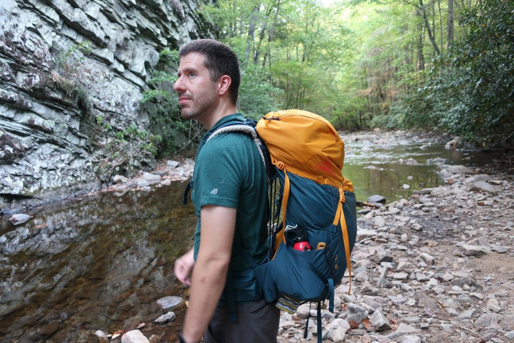 Kelty Zip 48 Backpack Review treelinebackpacker.com/2019/10/04/kel…