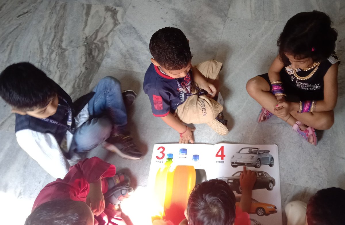 SujataPurkayas3's tweet photo. Our cute little readers are busy in picture reading....... #funlearning #picturereading #languageskills #vocabulary #thebestschoolinNoida #sdg4 #rgsnoida @supritichauhan @rgsnoida https://t.co/eIC6DPsRxw