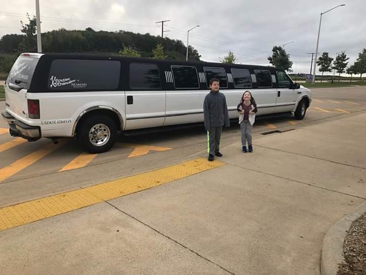 We have a Star on the road today! Ronan is traveling to and from appointments in style &amp; comfort with @xecutivelimosuine 🌟 #heelonwheels