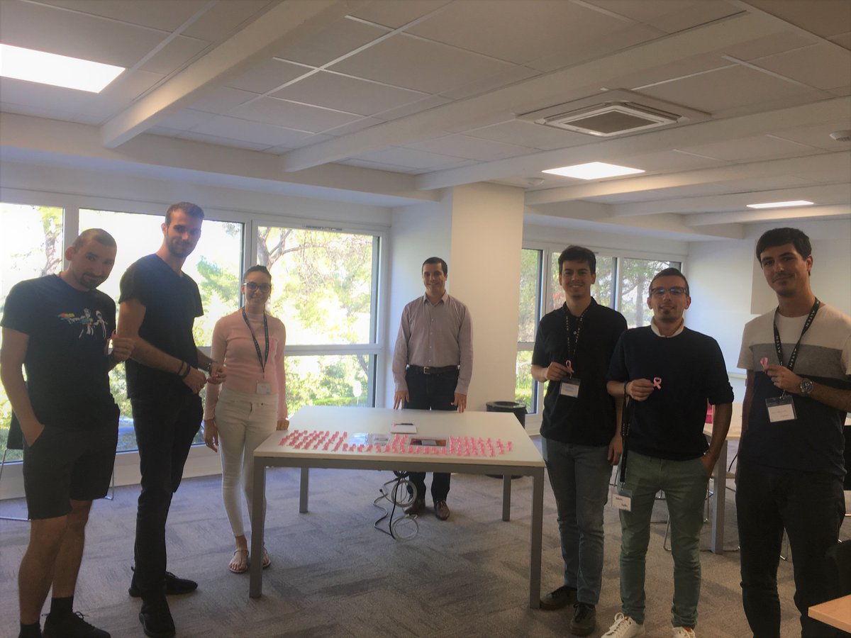 Alten_france's tweet photo. [Tous concernés par le cancer du sein🎗]
Les collaborateurs ALTEN (France entière) ont aujourd'hui été sensibilisés à la prévention du cancer du sein. Au programme : Confection et distribution de rubans roses. #LOCTOBREROSEDALTEN https://t.co/mvRW5Z82A6
