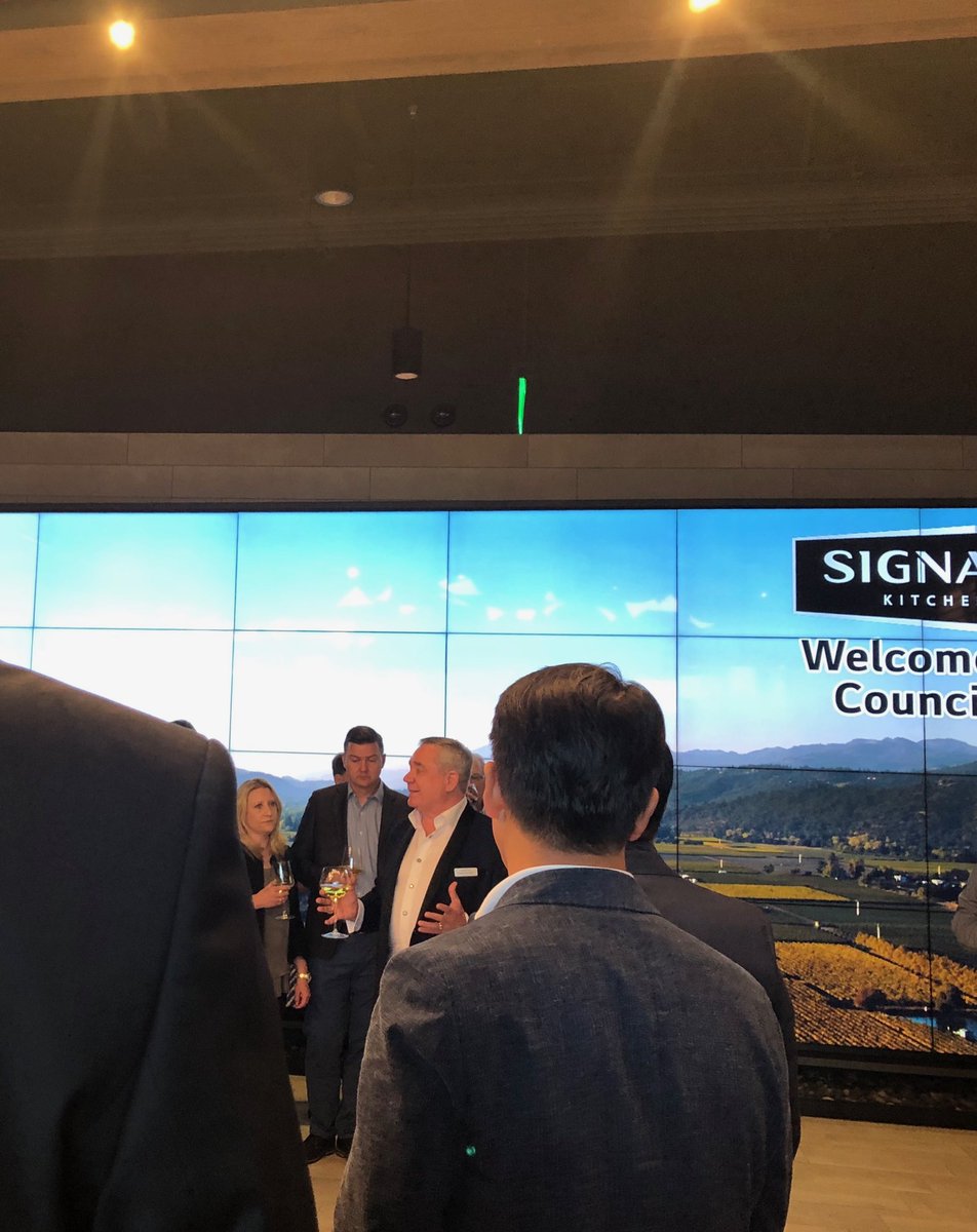 SKSappliances's tweet image. Kicking off another good weekend at #SKSNapaEDC!