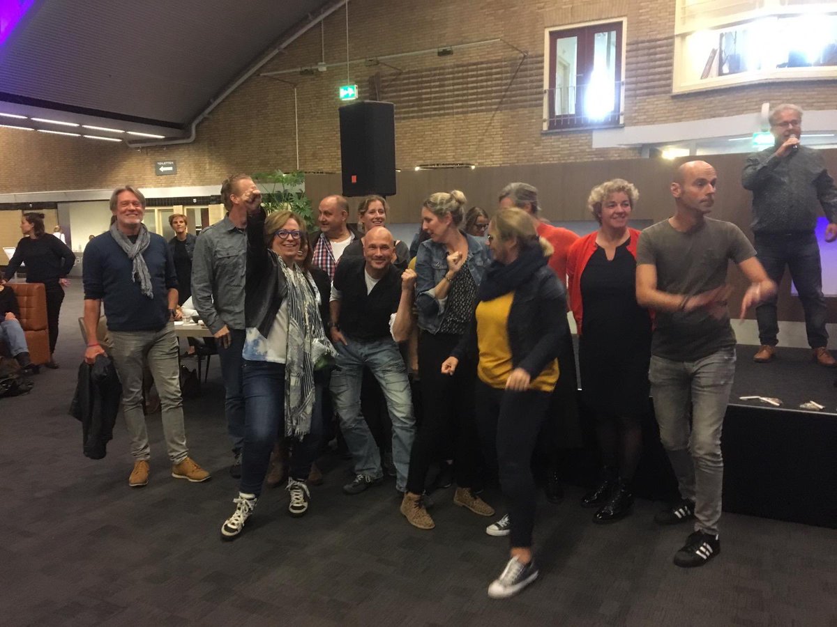 We hebben ons van de goede kant laten zien <a href="/Korenaer/">BS De Korenaer</a> @SAAMscholen 2de plaats bij de pubquiz! #beetjevalsspelenmag😉 #geslaagdestudiedag👏🏻