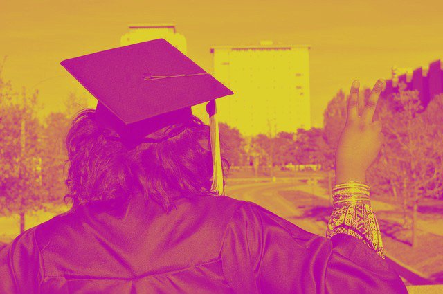 usaspending's tweet photo. Kick off National Higher Education Month right by exploring our analyses on #HigherEd https://t.co/UdmHFnl9Ip #NHEM https://t.co/yhxmeOJRuy
