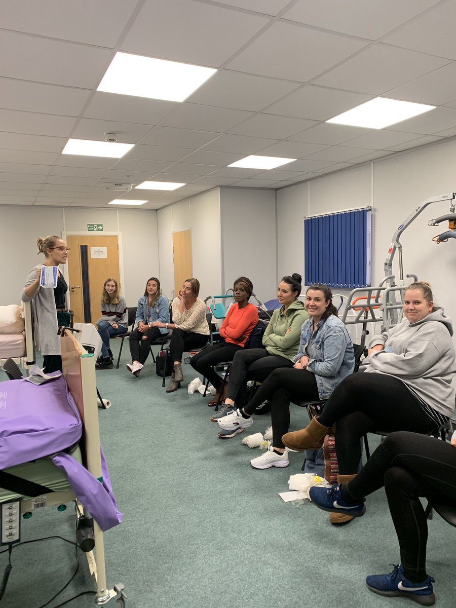 SolentSHFTtvns's tweet photo. A really enjoyable day spent with our newly qualified clinicians #heartofSolent #makingafifference #Solentfuture https://t.co/uHS7O1gMrt