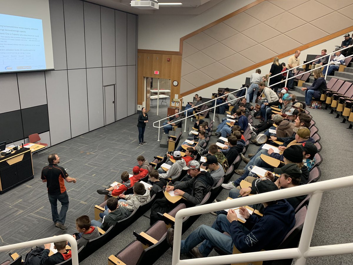 AnokaTech's tweet photo. Thanks to ARC Precision’s Jeff Bell for helping us welcome and give @ISD728 manufacturing students a hands-on opportunity to better understand the interaction of capacity and demand during #MinnesotaManufacturingWeek.
#TraintoGain https://t.co/jKZWGTpWX4