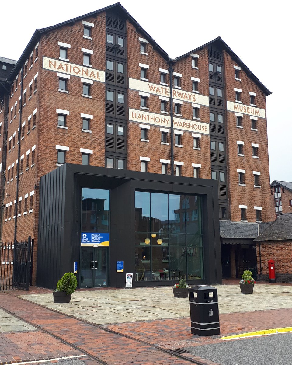 RubyBeeCandles's tweet photo. Coming soon to @gloswaterways ! Happy Friday https://t.co/D8wJU1M2Dc