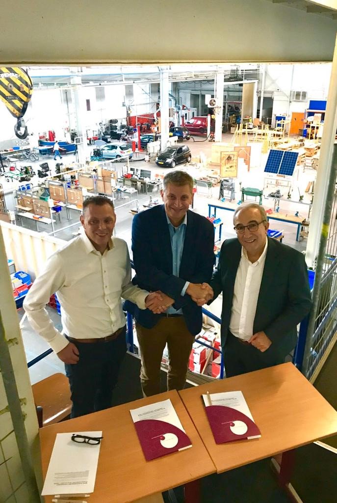 MVO Solutions, De Technische en Het Rijks VMBO Campus
bundelen hun krachten door samen te werken bij het opleiden van medewerkers
voor de bouw, techniek en energietransitie #Nijmegen #samenwerking #bouw
#techniek #energietransitie