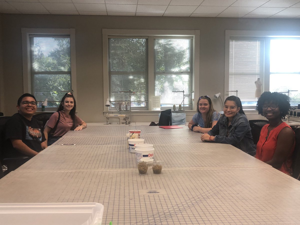 Advance Fashion students at the University of  Incarnate Word college career day. #FutureReady <a href="/SCFCS2/">SCFCS</a> <a href="/SamuelClemensHS/">samuelclemenshs</a> <a href="/scucisd_cte/">SCUCISD CTE</a>