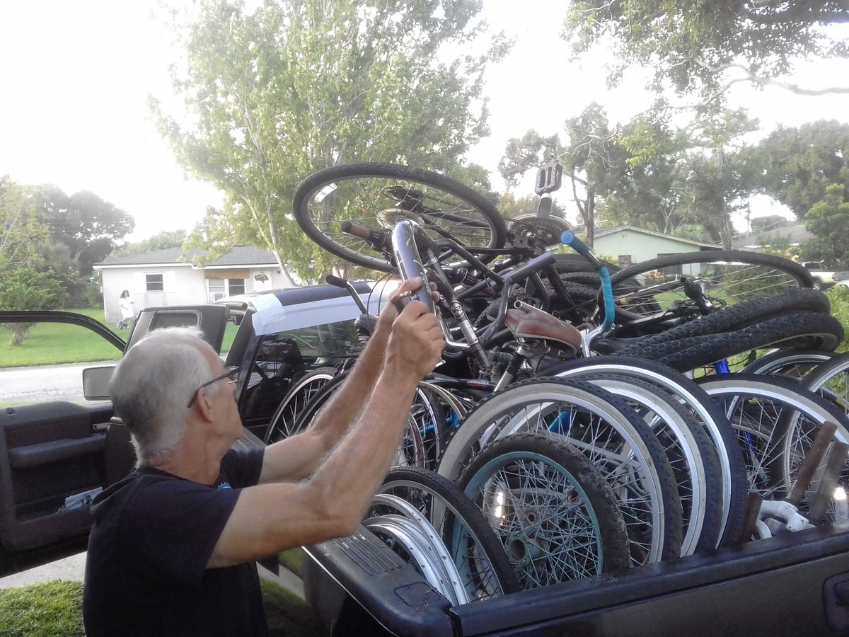 SattyBBC's tweet image. Join us tomorrow at the Bring Your Own Bike (BYOB) event tomorrow! We received tons of new-to-us bikes and parts. We'll be making some bikes out of those and helping out with repairs for any that drop by.

10am-1pm at the DRS. We'll be in the back by the kitchen and game room.