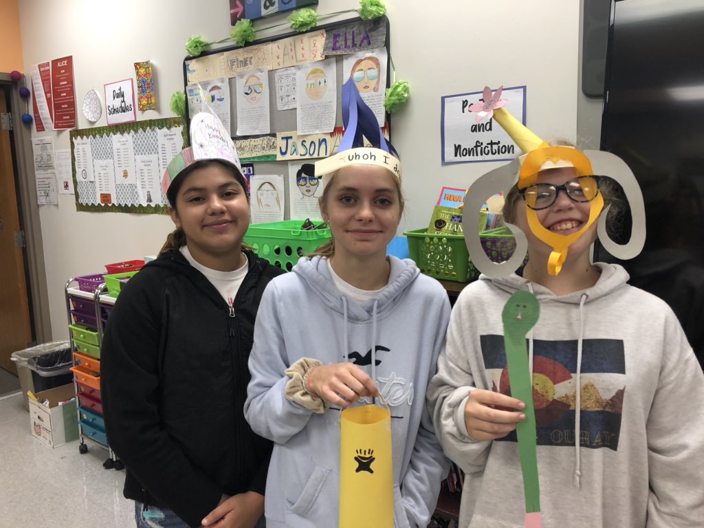 TeamDynamicICMS's tweet photo. We’ve started our ancient Egypt unit and created pharaoh crowns with a group! Here are the morning social studies class finished products... #ancientegypt https://t.co/QwSCVjfXrY