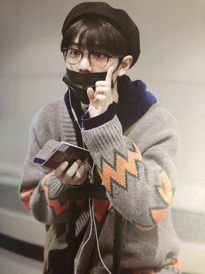 WangZhan_85's tweet photo. น่ารักสุดๆเลยค่าจ้านเกอ 
#เซียวจ้านXiaozhan肖战 #หวังอี้ป๋อWangYibo王一博 #ปรมารจารย์ลัทธิมาร #ป๋อจ้าน https://t.co/6ihR25PSnA
