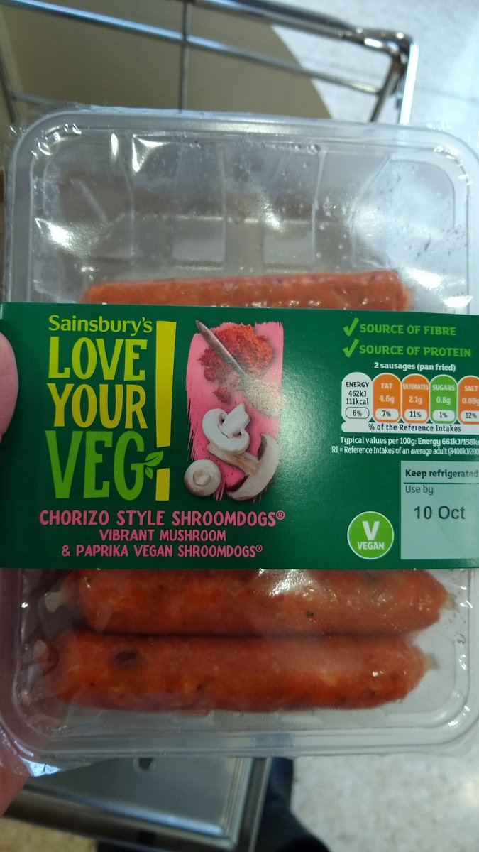 ⓋeganOliⓋe tweet media