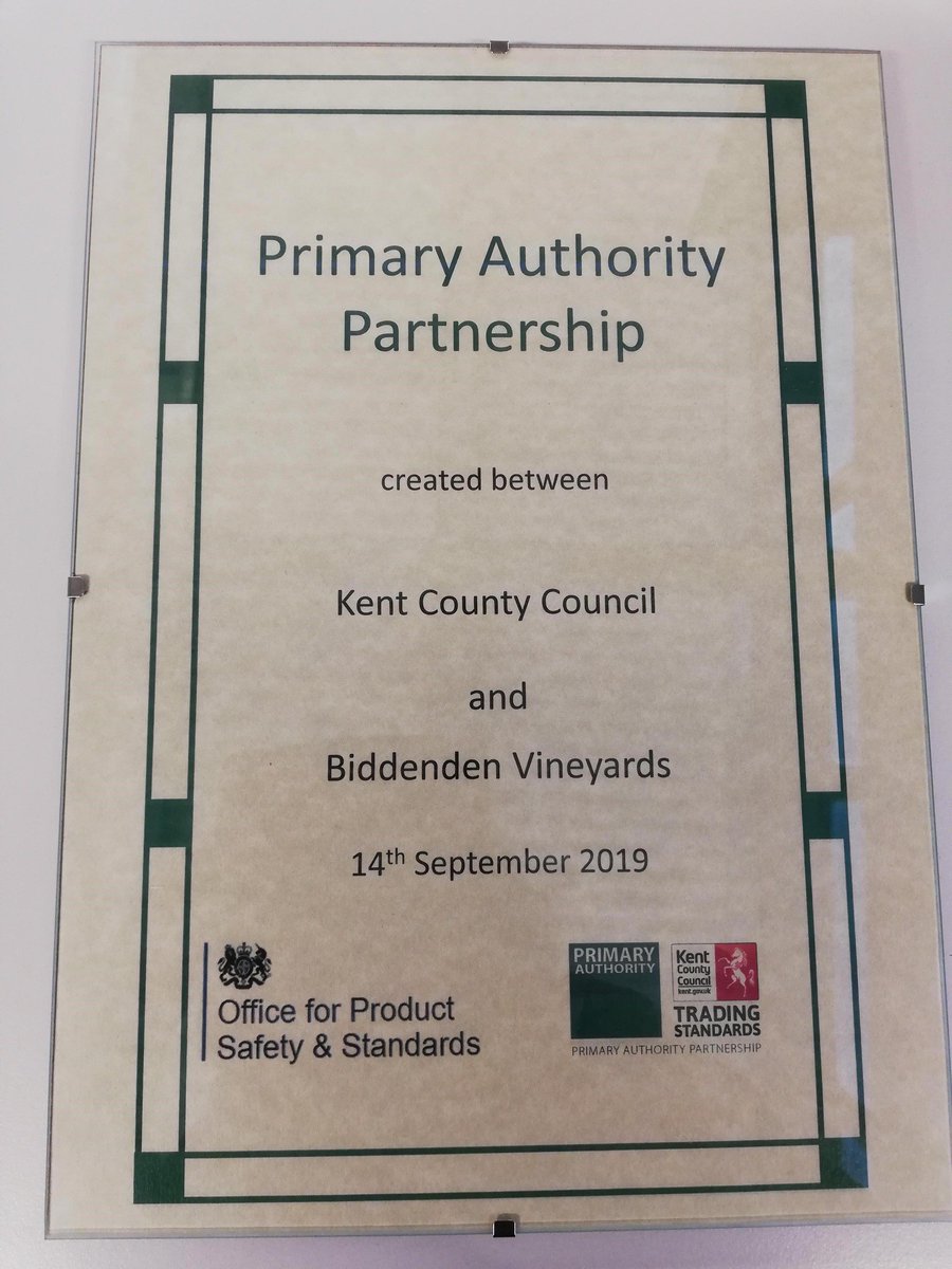 Kentcc_business's tweet photo. Really pleased to be working in partnership for another year with @BiddendenVine, who have just renewed their Primary Authority agreement. #workingwithbusinesses #PrimaryAuthority
@OfficeforSandS https://t.co/G4fqlppe1c