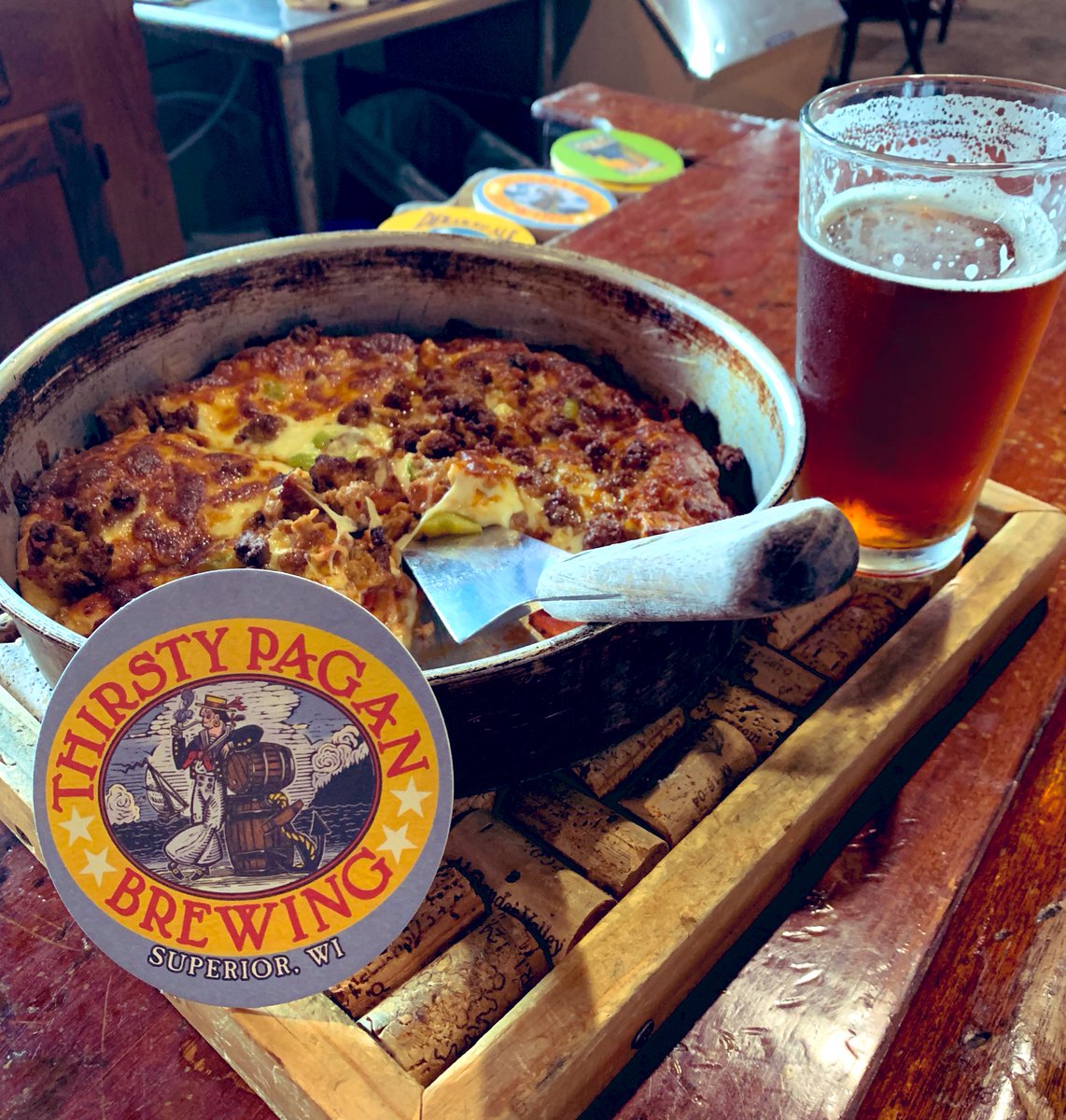 PureTapBeer's tweet image. Thank you Superior, WI! Great beer! Incredible Pizza! @EarthRiderBeer @ThirstyPagan