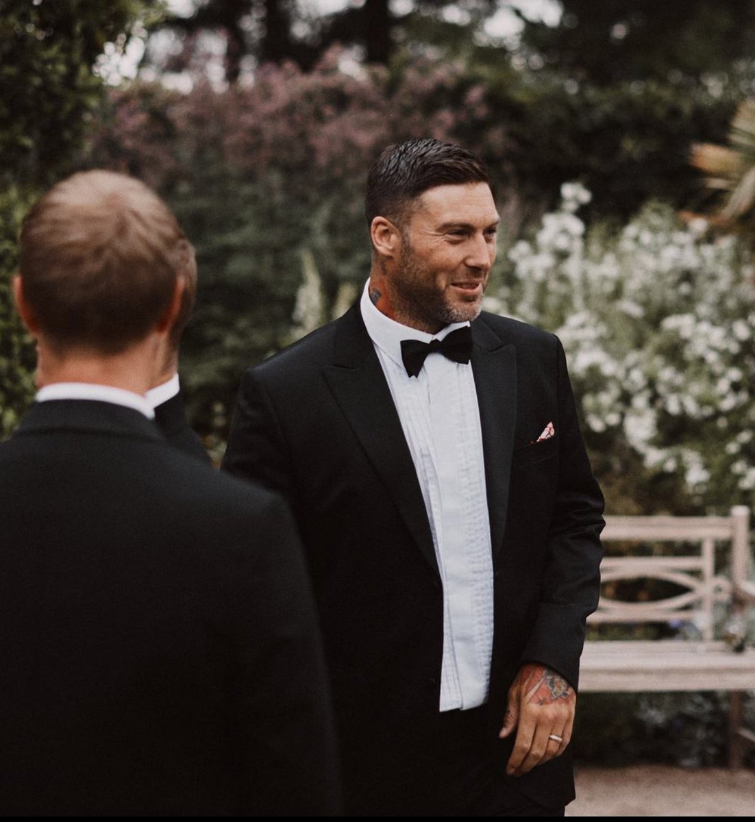 mattbanahan1's tweet photo. When I see my next target for a π» #smilingtomyself #fearnswedding https://t.co/6YLApBlTu6