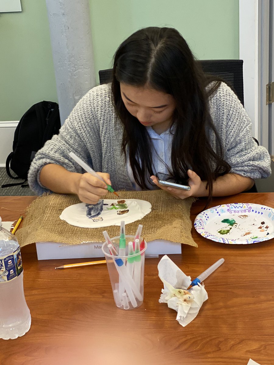 _goupil's tweet photo. Materials research in #arthistory @PerkiomenSchool is a great excuse to break out the plaster &amp; paints. #frescoes https://t.co/oZYNFTXpEH